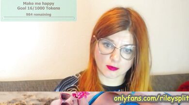 Your Christmas gift her red hot OnlyFans would be the hottest surprise ever