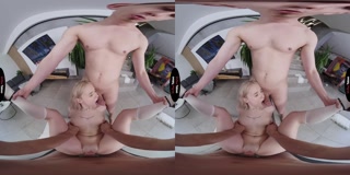 Family Threesome With Hot Blonde