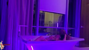 Chocolatebeast & Flight Attendant Fiona Share A Bath & Fuck