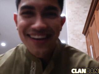 Latin Mum Scrubbing the Room Floors and Lifts Her Suit and Invites Her Boy to Penetrate Her Twat