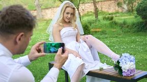 Blonde angel with round ass Alecia Fox penetrated in her lovely poses