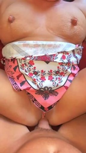 She put condom on but it doesn't stay on long-cheating cowgirl in boots gets messy creampie