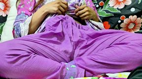 Indian Desi Hot Bhabi-clear Hindi Dirty Talk