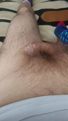 Watching the little one jerking off