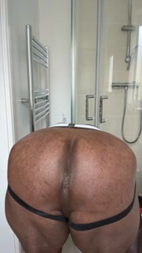 My nipples make me cum