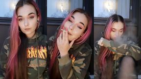 POV: your smoker girlfriend wants to make your hoodie smell like her cigarettes - Smokingrapunzel - Smoking Fetish