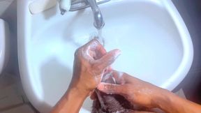 How to Properly Wash Your Dick