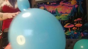 B2p blue punch balloon with neck