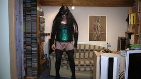 Conny jerks herself off with a mask