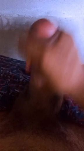 Mere land ko dekh ke bhabhi ne apni pussy ko ragda