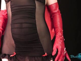 Butt Sweetheart Blows U Off