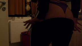 adventures of milfycalla - i love stretching