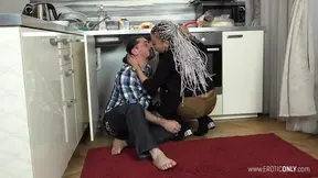German plumber fucks oriental queen