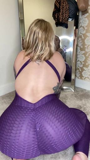 I Want to Tease You with My Big Ass and Push It in Your Face Are You Ready for Some Big Ass Fun