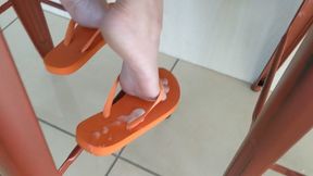 Cumming On Adelle's Flip Flops (AVI)