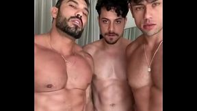 TRIO DE PAUZUDOS FAZENDO BROTHERAGEM - FREE