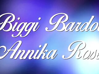 Blond with tiny breasts gratifying with her lesbo ally