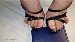 Arched Feet Devotion(small version)