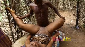 We fall in love at first sight and we sealed it with her creamy pussy on my dick (Trailer)