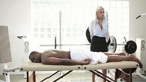 Big tittied masseuse Bridgette B pleases black client like nobody else before