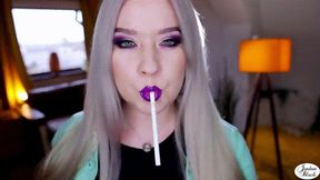 Portrait clip smoking 120s with purple lips [1080p, mp4]