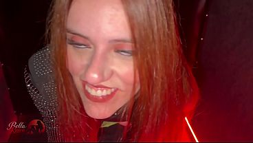 Fodendo com uma pica gostosa no GloryHole - A ruiva safada n&atilde_o contente chama a amiga e o marido saciar sua vontade de sexo RED1