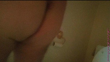 Nackt am Morgen bei meiner Bekannten MILF