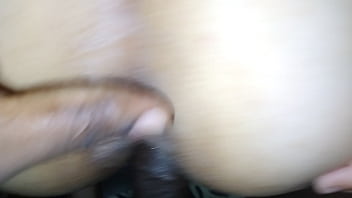 Pegando safadinha no sofa