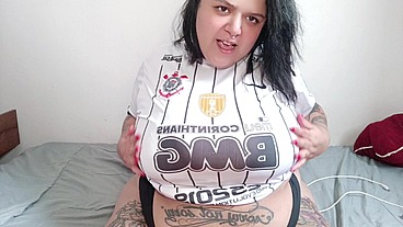 Corinthiana gozando gostoso com bolinhas no cuzinho - Mary Jhuana