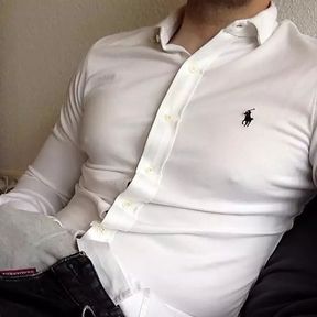 White shirt an tight jeans always make me horny