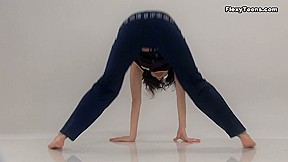 Larisa Dolina - Gymnastic Video 1