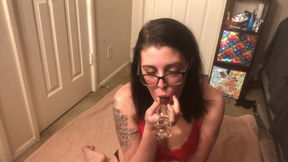 New Toy Tryout: GLASS HEART DILDO