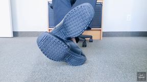 I remove my odorous shoes (2) (2026)
