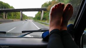 Kinky shoeplay on a windy day
