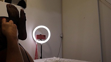 SESSÃO DE FISTING NA TRANS INICIANTE, SERÁ QUE ELA AGUENTA A MÃO DO MACHO?
