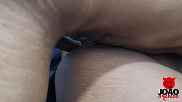 Conheci no baile e comi a pretinha sem camisinha e gozei dentro