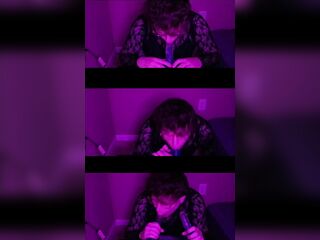 Split screen Femboy Sex toy Oral pleasure