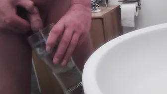 German twink pissing and shooting a big cumshot solo