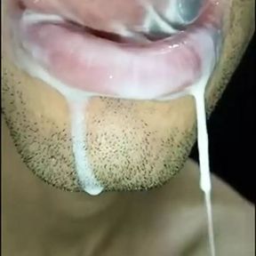 cum in my mouth and play with your cum!