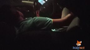 regresando caliente de una fiesta con mi esposo se me antoja tener sexo con el chofer uber