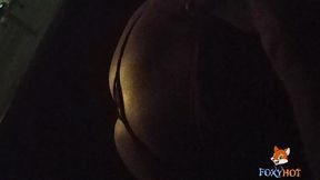 regresando caliente de una fiesta con mi esposo se me antoja tener sexo con el chofer uber