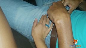 regresando caliente de una fiesta con mi esposo se me antoja tener sexo con el chofer uber