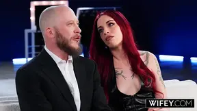 Petite married baddie takes BBC in both holes, her husband willingly wants