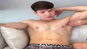EastBoys - Robin show big dick