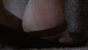 Noisy Flip Flops Phone Call, 2nd