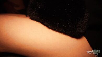 -MA HAI SBORRATO?-Giovane Moglie ZOCCOLA fa SBORRARE un GUARDONE nel PARCHEGGIO davanti MARITO CUCK