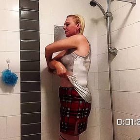 Milf is getting fucked in shower