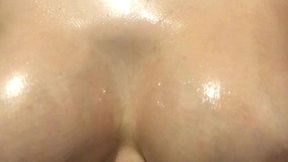 video tres tres attendu ! huile + full topless = combo parfait longuuuue ...