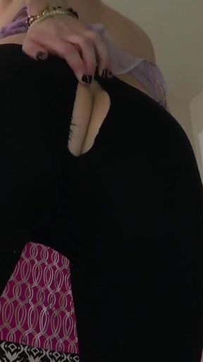 Ripping Turns Me on Masturbating and Orgasming