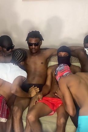 Amazing Afican Gangbang 5 Top Vs 2 Bottom